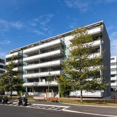 Modern 3bd Apart With Terrace Appartement